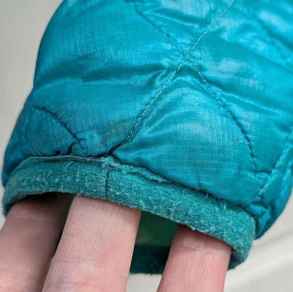 The North Face Women's Teal Thermoball Jacket - Picture 13 of 16